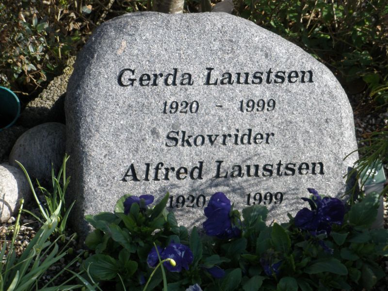 Alfred Laustsen.JPG